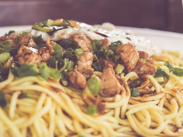 Mine Bouilli Poulet (Boiled Noodles with Chicken) — photo 3