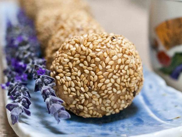 Gato Zinzli (Sesame Balls) — photo 4