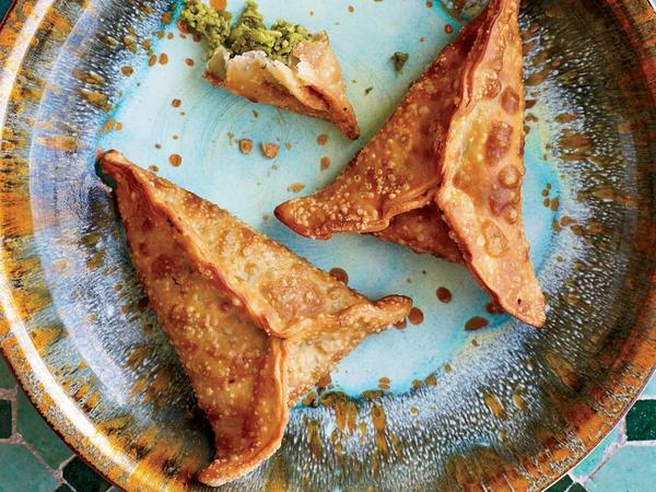 (Samoussa Poulet) Cheese Samosa — photo 5