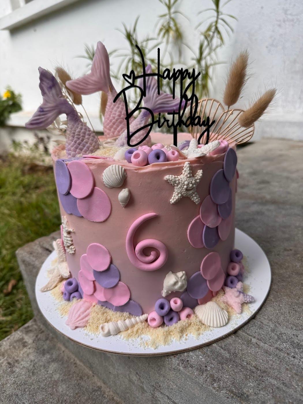 Shareeza- Cakes and Bakes