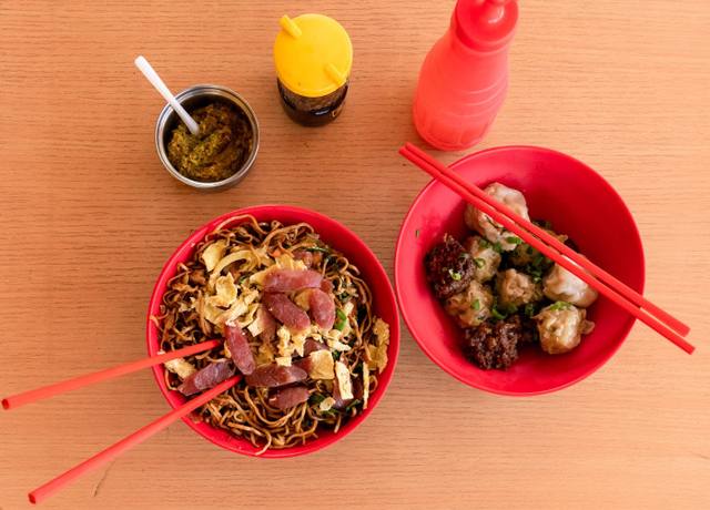 Pekinois snack in Curepipe