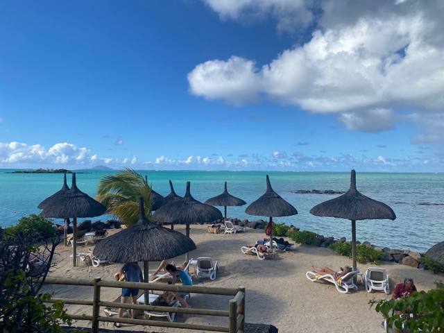 Taba-J in Anse La Raie