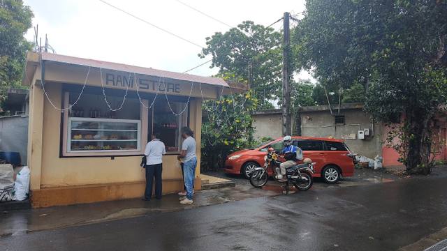 Rani Store in Triolet