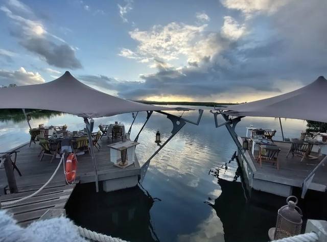 Restaurant Le barachois in Bambous