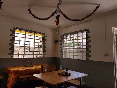Eater's Paradise By Jo & Glo ( EX: Lakaz AMMA ROJA) in Port Louis