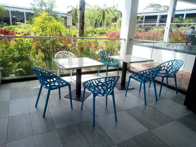 Plaisance shopping Village Food Court in Rose Belle