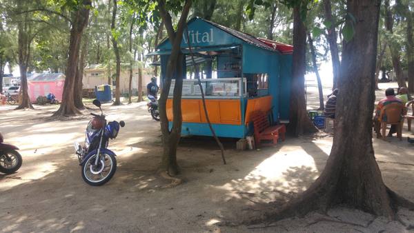 Blu-Vital Fast food & Snack, Trou-aux-Biches