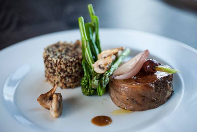Brasserie Chic - Labourdonnais Waterfront Hotel in Port Louis