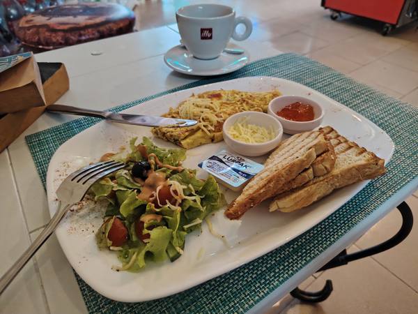 Gato Coco Coffee shop, Grand Baie