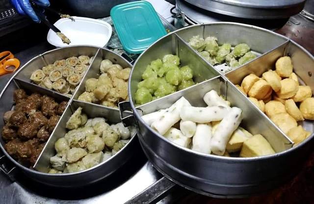MAN's SNACK in Curepipe