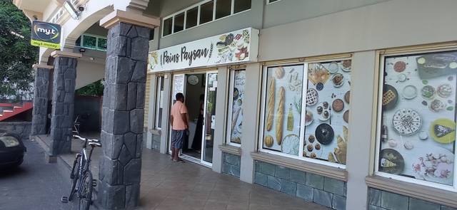 Pains Paysan in Quatre Bornes
