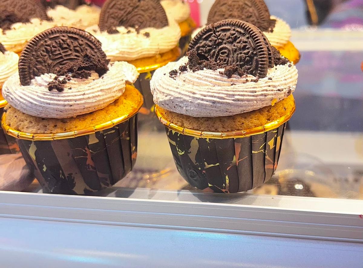 Ana_Fairy_Cakes LTD