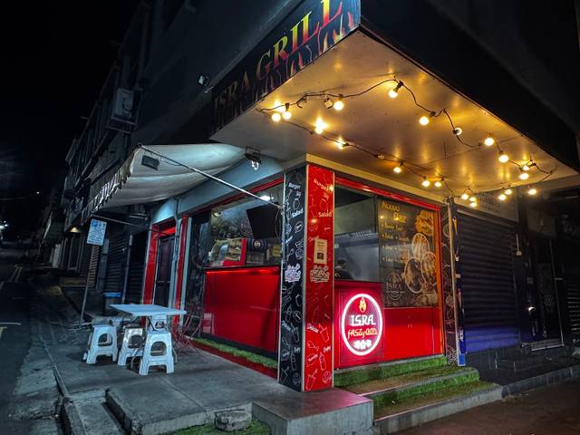 Isra Fast Food in Port Louis