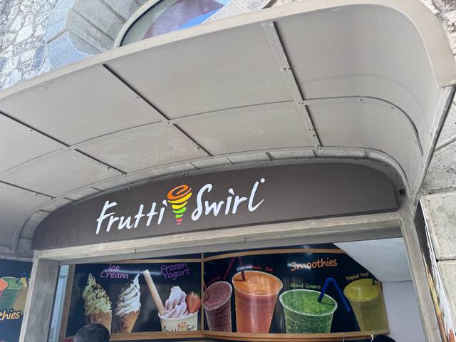 Frutti Swirl (Caudan Waterfront) in Port Louis