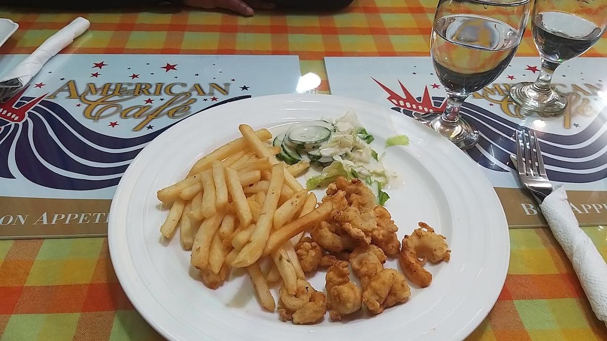 American Café