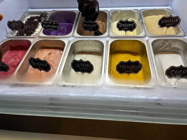 Shez'ice in Quatre Bornes