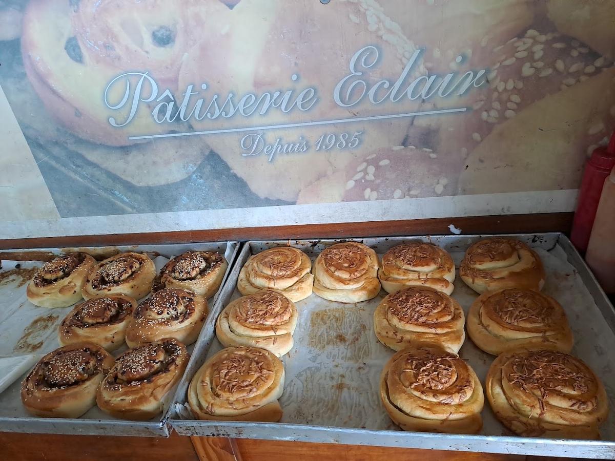 Patisserie Eclair