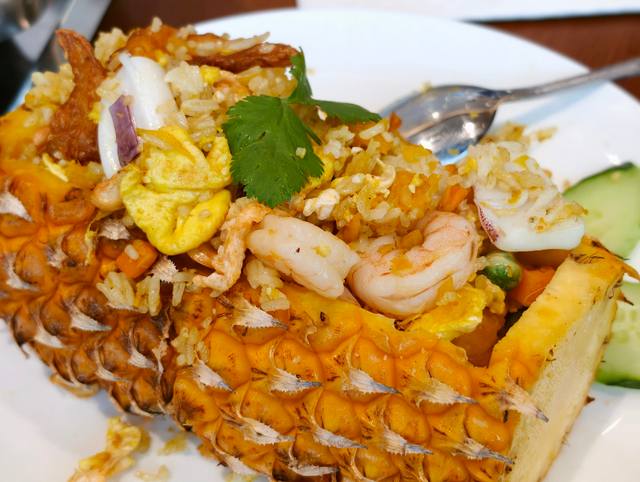Para Thai Tribeca in Quatre Bornes