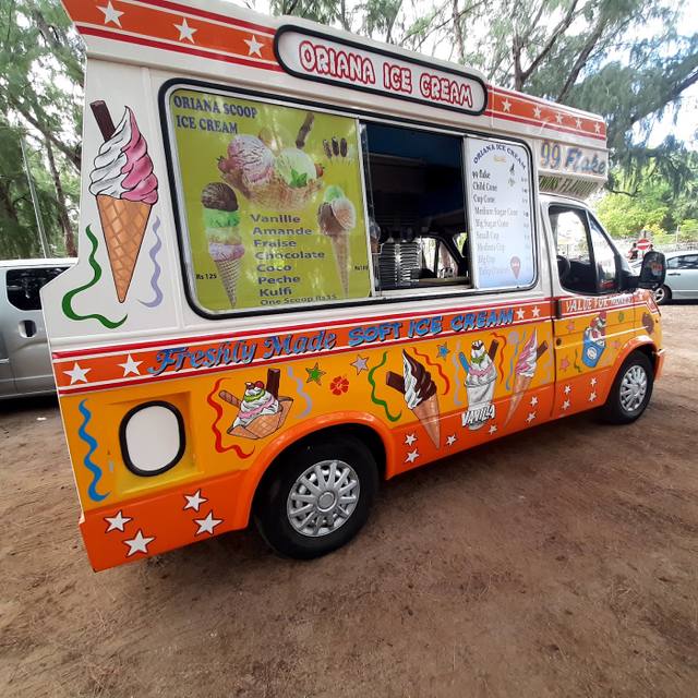 Oriana ice cream in Flic en Flac