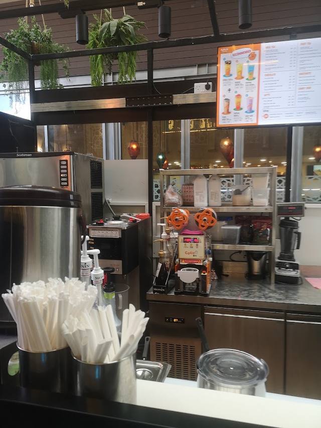 Coco Fresh Tea & Juice in Moka