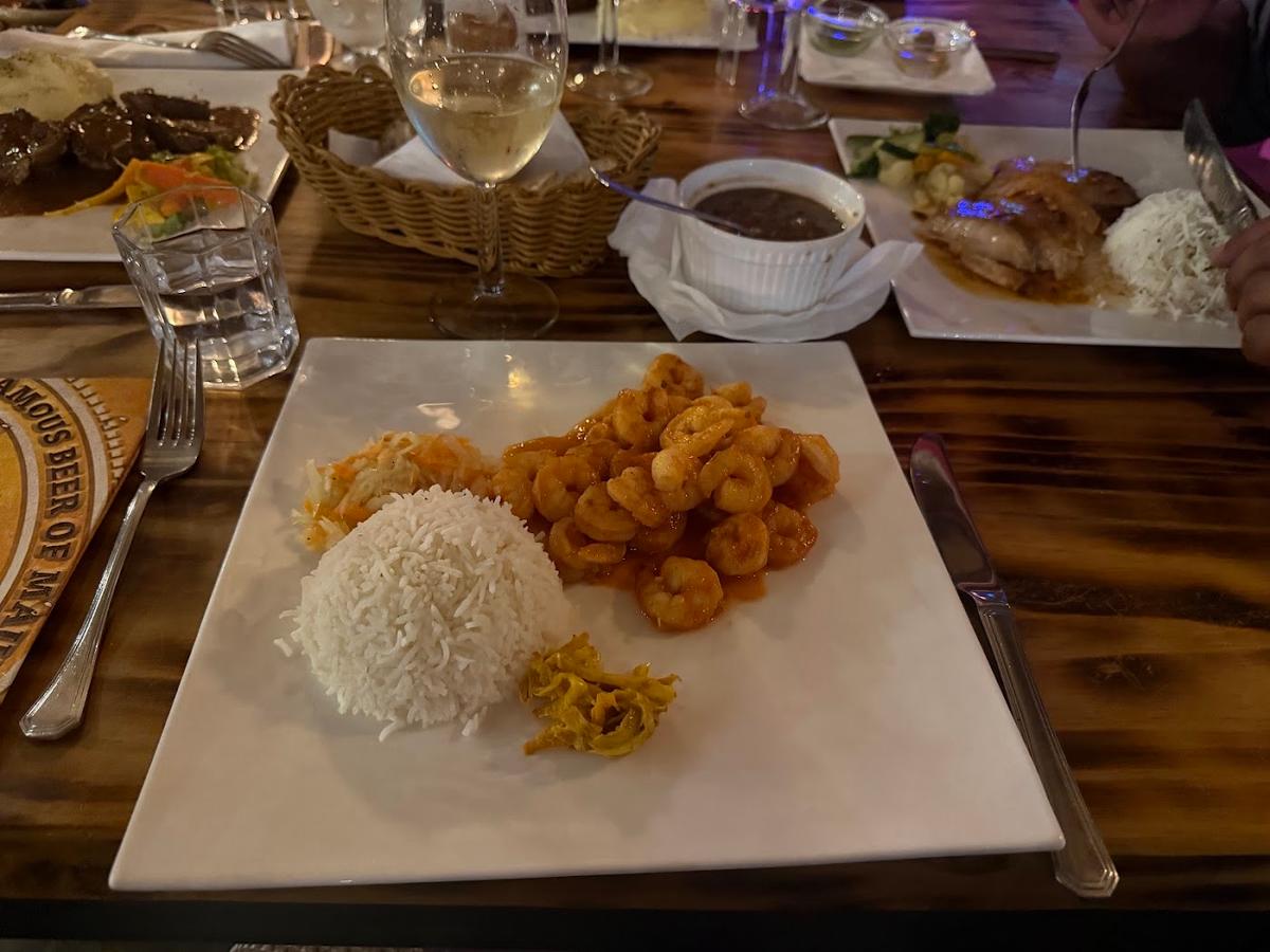 La Bonne Chute Restaurant & Bar