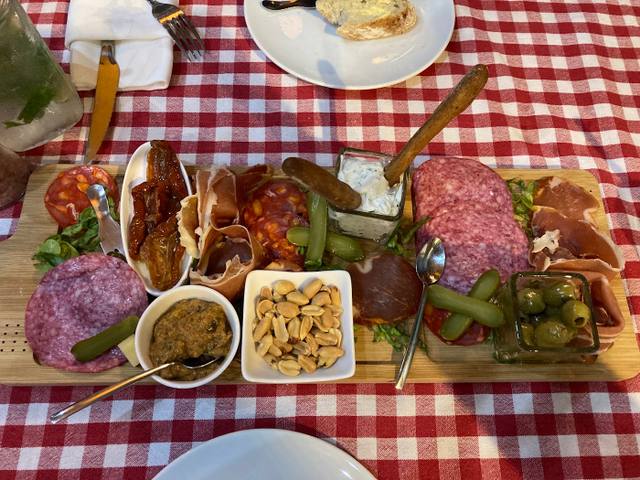 Le Bistrot de la Poste in Black River