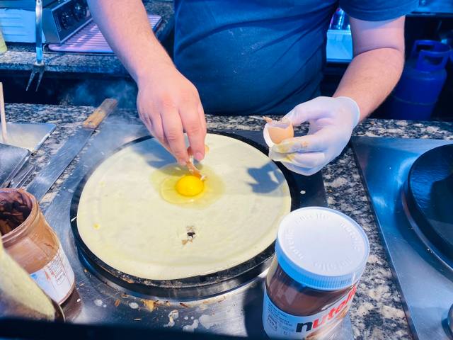 Quick Crepes & Grill in Quatre Bornes