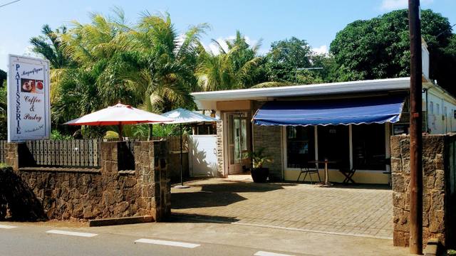 Pâtisserie Magnifiqua in Pointe aux Piments