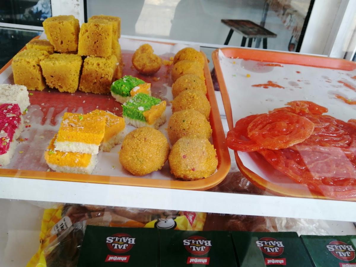 Saravana Delicious