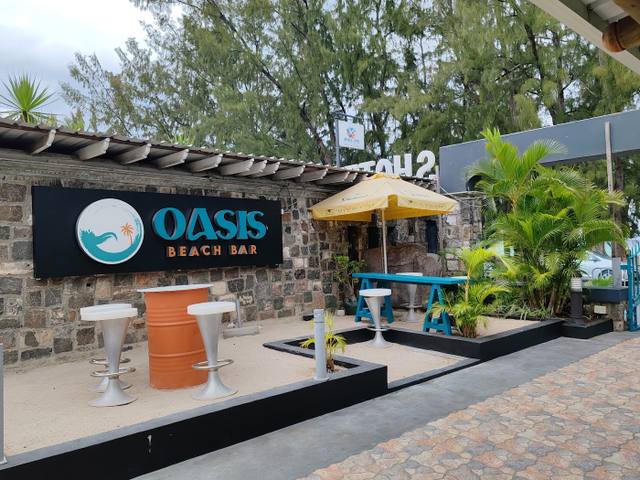 Oasis Beach Bar in Flic en Flac