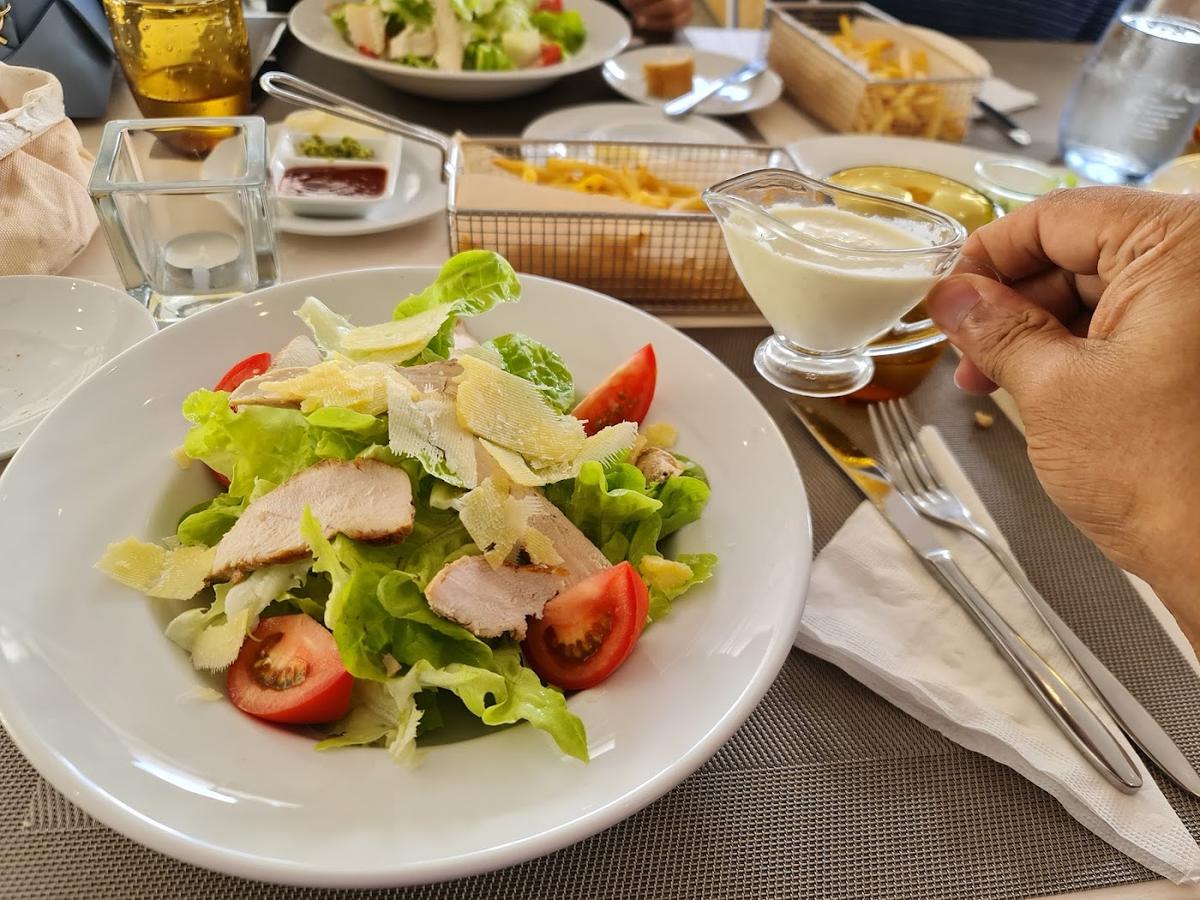 O Bistro