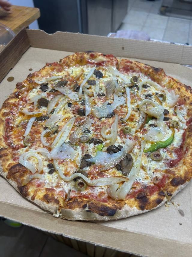 Piccolino Pizzeria in Port Louis