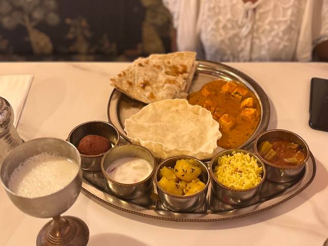Nenban Indian Restaurant in Bagatelle