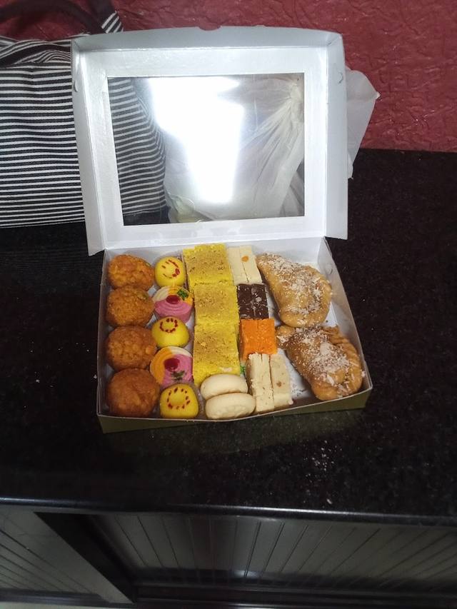 Bombay Delight Sweets in Quatre Bornes