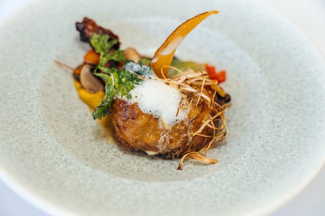 L'Atelier restaurant by Mythic Suites & Villas - Local Food - Cocktails and Arts in Grand Gaube