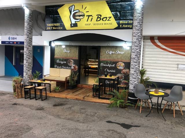 Ti Baz Burger in Flic en Flac