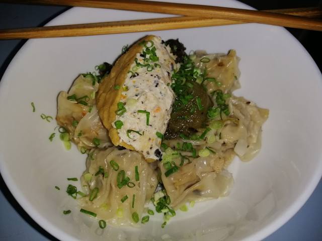 BT Dimsum and Noodles in Pointe aux sables