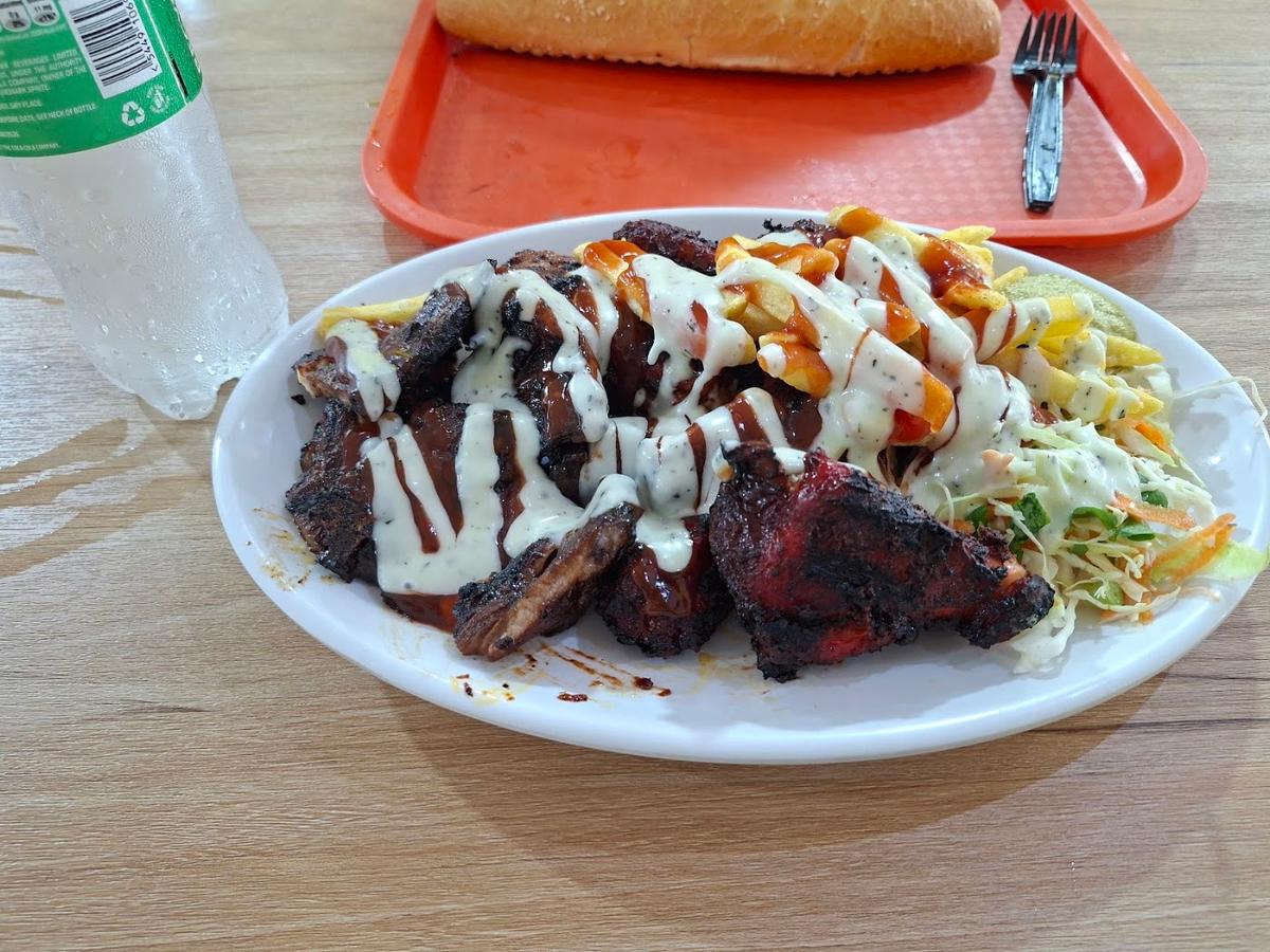 Gloria Fast Food