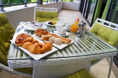 Nitzana Residences & Restaurant in Cap Malheureux