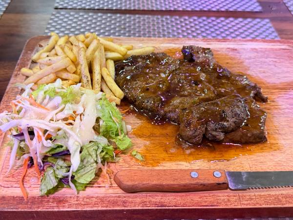 Restaurant Le Bois Noir Number 1, Flic en Flac
