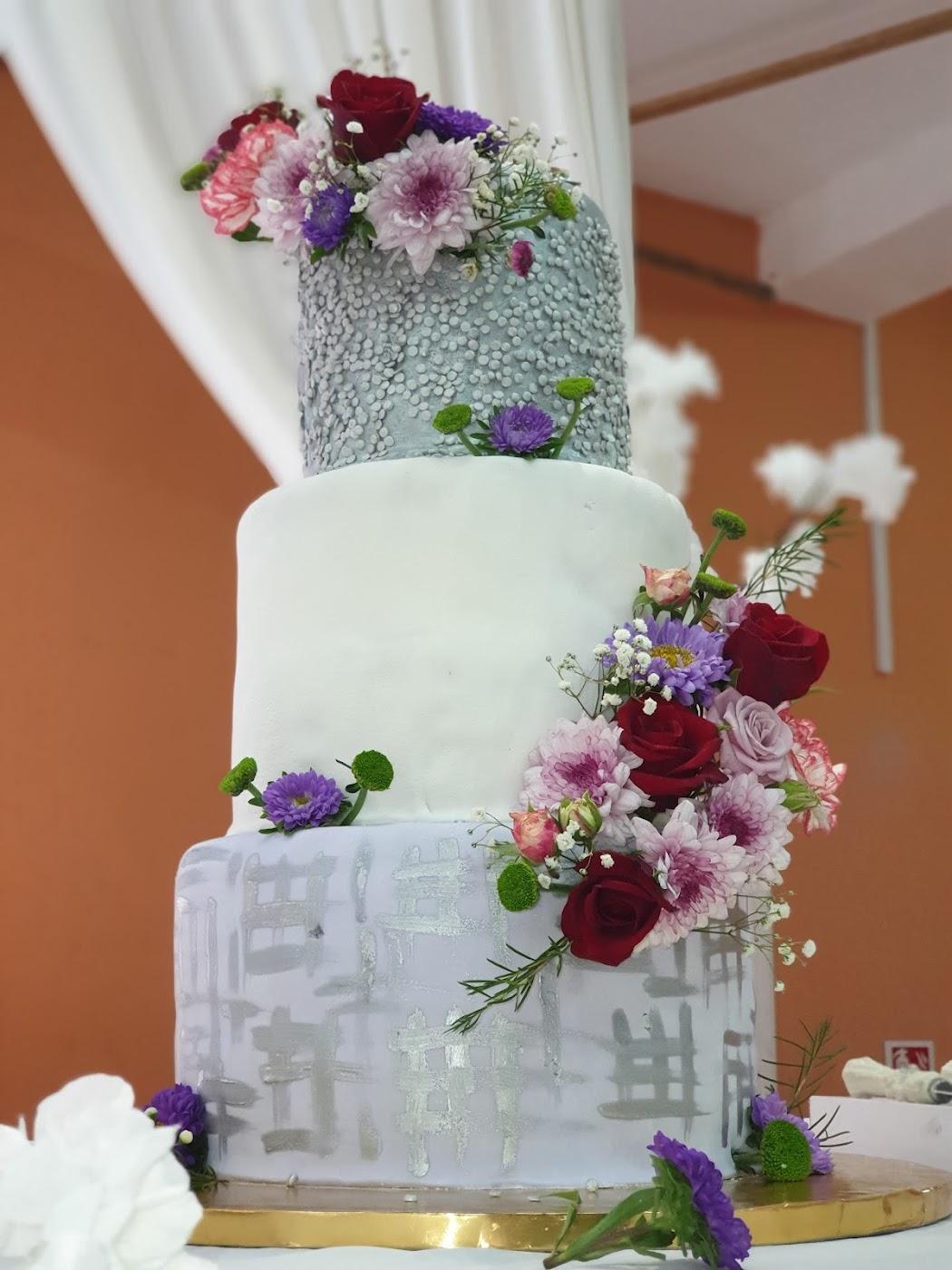 Haseeni Dream Cakes