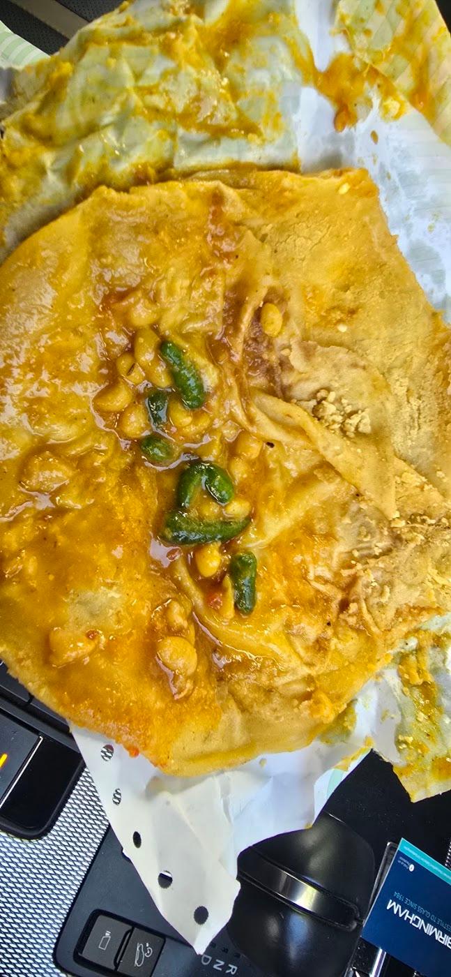 Gunesh dholl puri