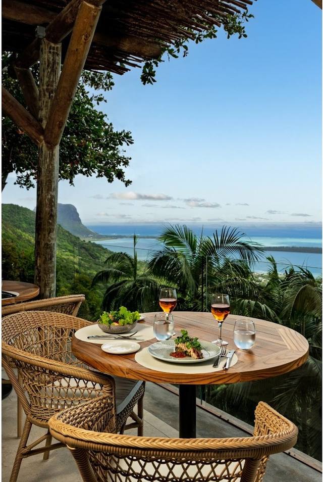 Le Chamarel Restaurant in Chamarel