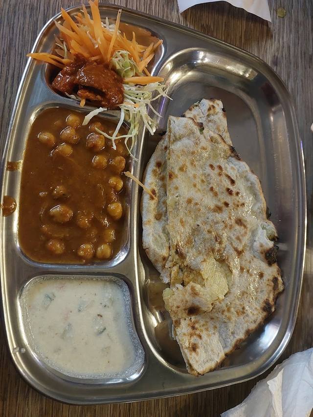 Momos & More in Vacoas-Phoenix
